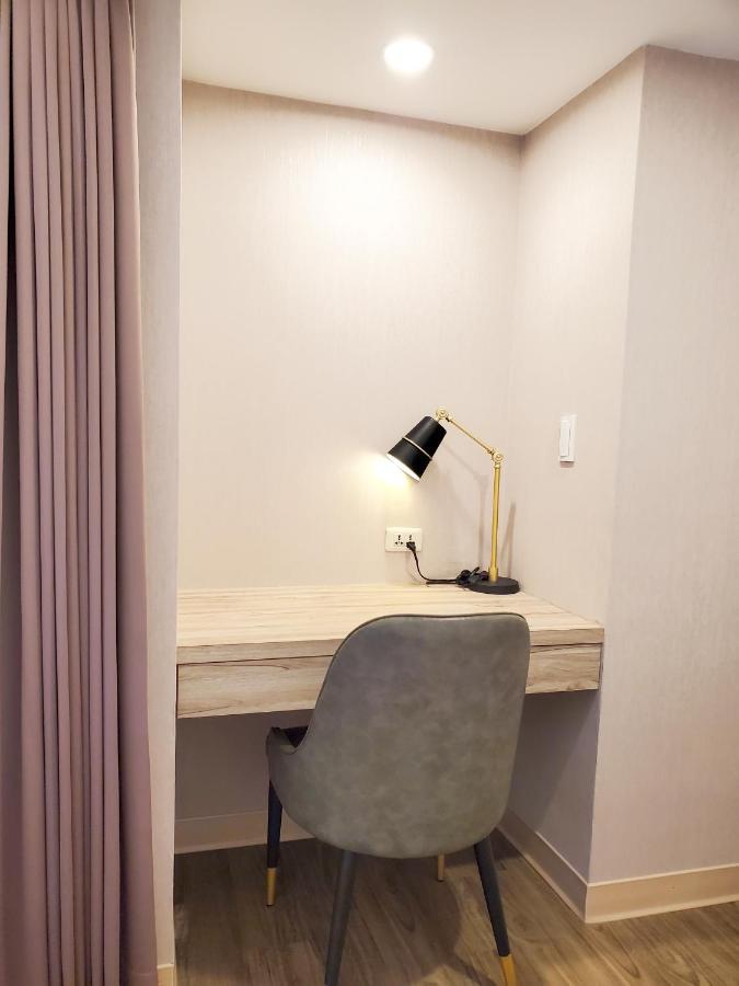Sky19 Hotel Тайпей Екстериор снимка