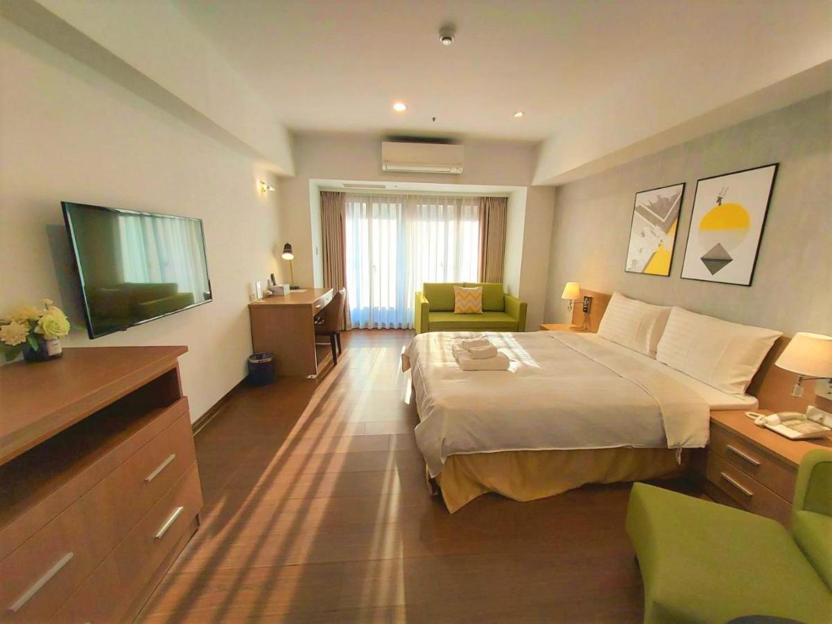 Sky19 Hotel Тайпей Екстериор снимка
